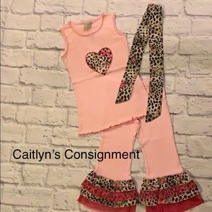 NWOT ‘Jungle Love’ Outfit w Headband